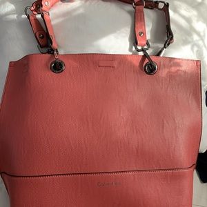 Calvin Klein Sonoma reversible tote w wristlet